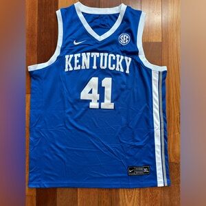 Men’s University of Kentucky Wildcats basketball jersey head coach Pope #41